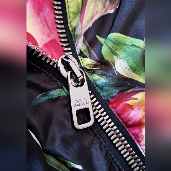 DOLCE GABBANA Long Floral Print Quilted Puffer Jacket IT 42 US 6 L Org $4,595 - Picture 13 of 16